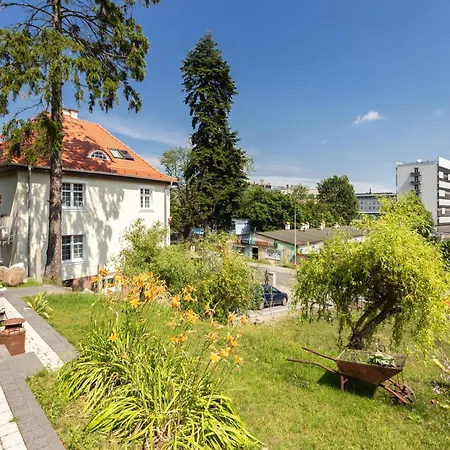 Wrzeszcz Spacious House By Bookinghost *